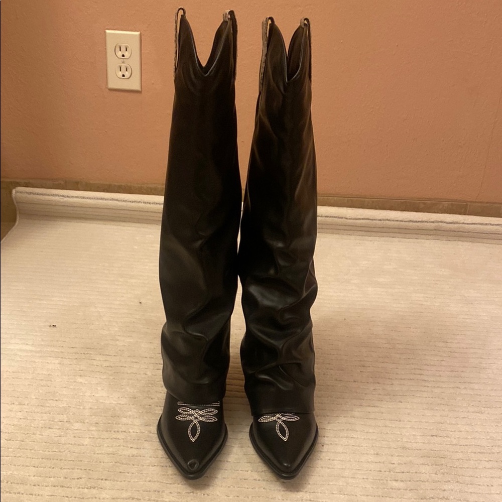 MUCCCUTE Elegant Black Faux leather Women's Boots with Rhinestone Detail